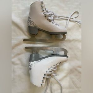 Blade runner figure skates girls size 1